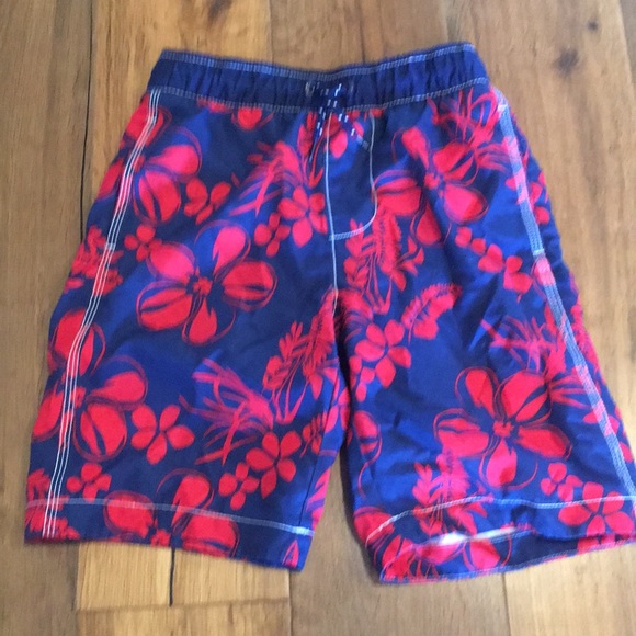 boys swim trunks size 8